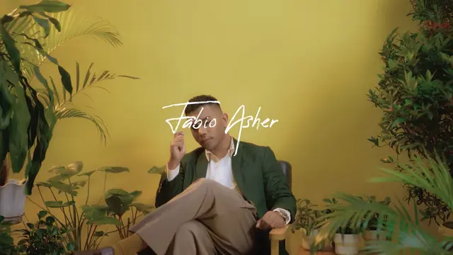 Lirik Lagu **"Aku Berjanji"** dari Fabio Asher menjadi salah satu lagu yang mendapatkan perhatian besar di YouTube, bahkan meraih trending di posisi 9. Lagu ini dikenal karena liriknya yang penuh makna tentang dedikasi dan ketulusan cinta, menyampaikan janji dan komitmen dari hati yang tulus kepada orang tercinta.